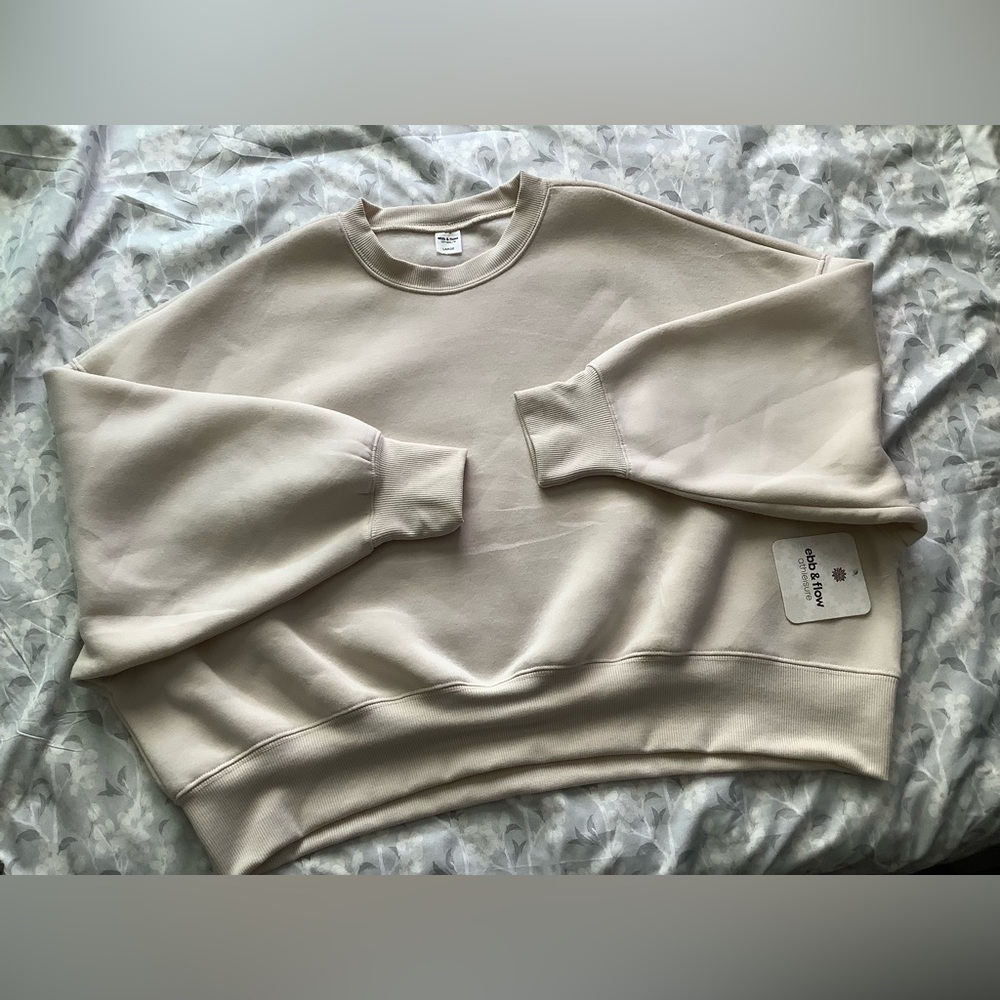 Women's Crewneck Sweatshirt in Light Beige